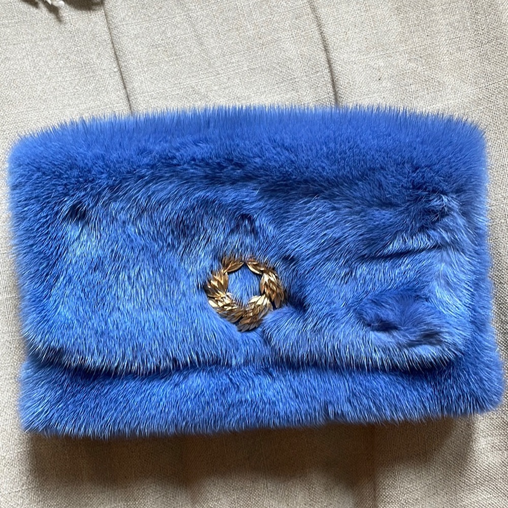 Chasseur Clutch